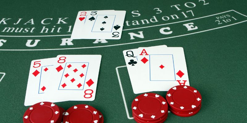 Hiểu về các yếu tố cơ bản trong Poker 2 lá